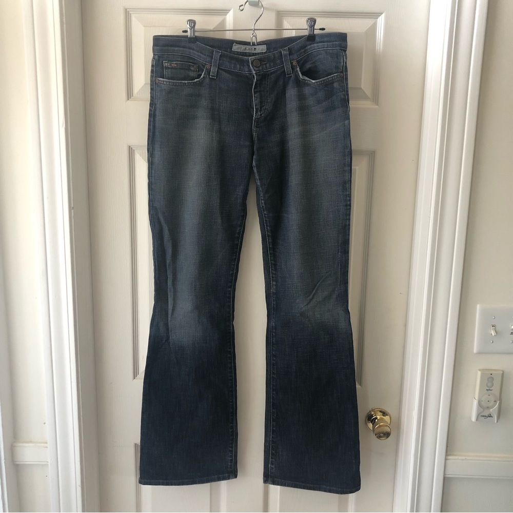 Boot Cut Joe’s Jeans - 31